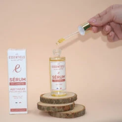 Sérum Lumière Anti-âge - Peau Mature - Savonnerie Les Essentiels - 30 ML -XOXO Cosmetique Magasin Serumdelumiere